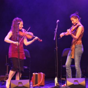 Fiddle duo
